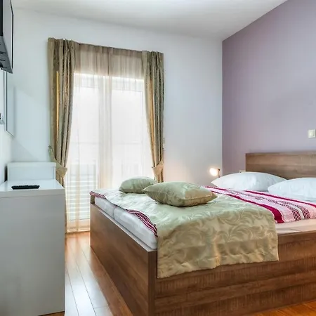 Luxury-new Apartment Podstrana