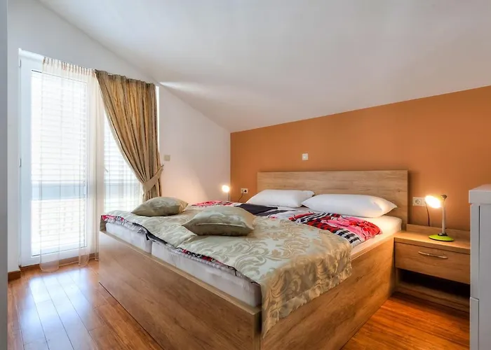 Luxury-new Апартаменты Подстрана